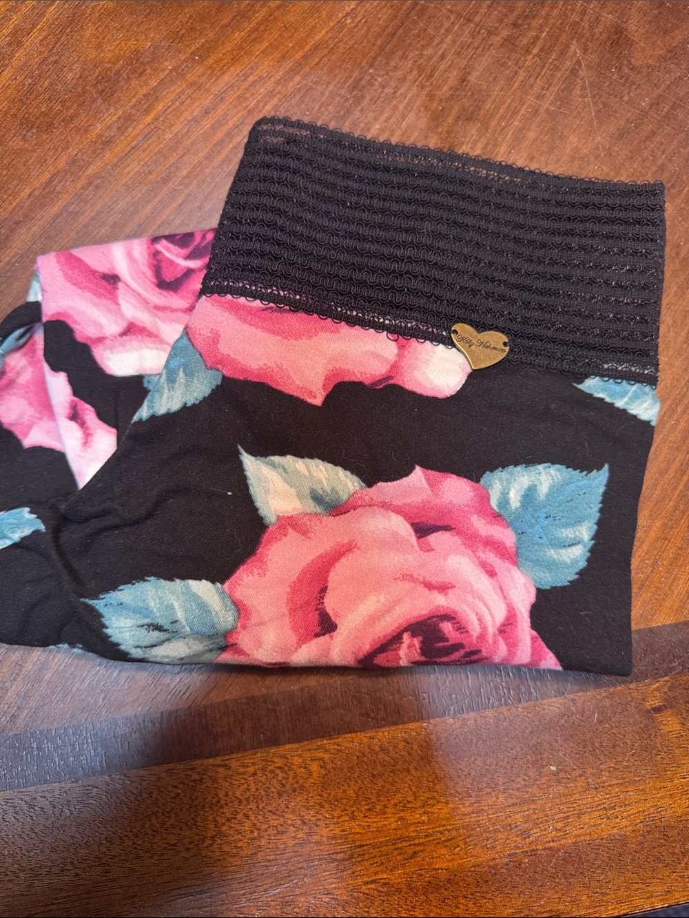 Cute Booty Lounge Black Leggings with Pink Rose Print